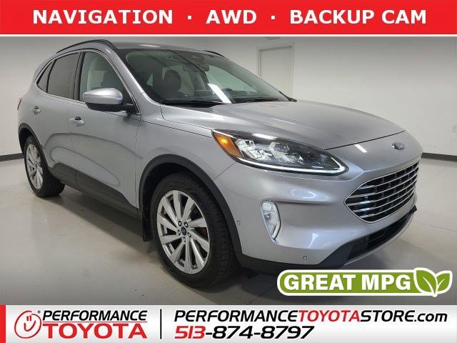 2022 Ford Escape Titanium Hybrid