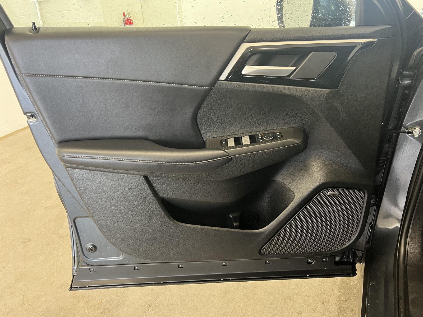 2025 Mitsubishi Outlander SE - Photo 11