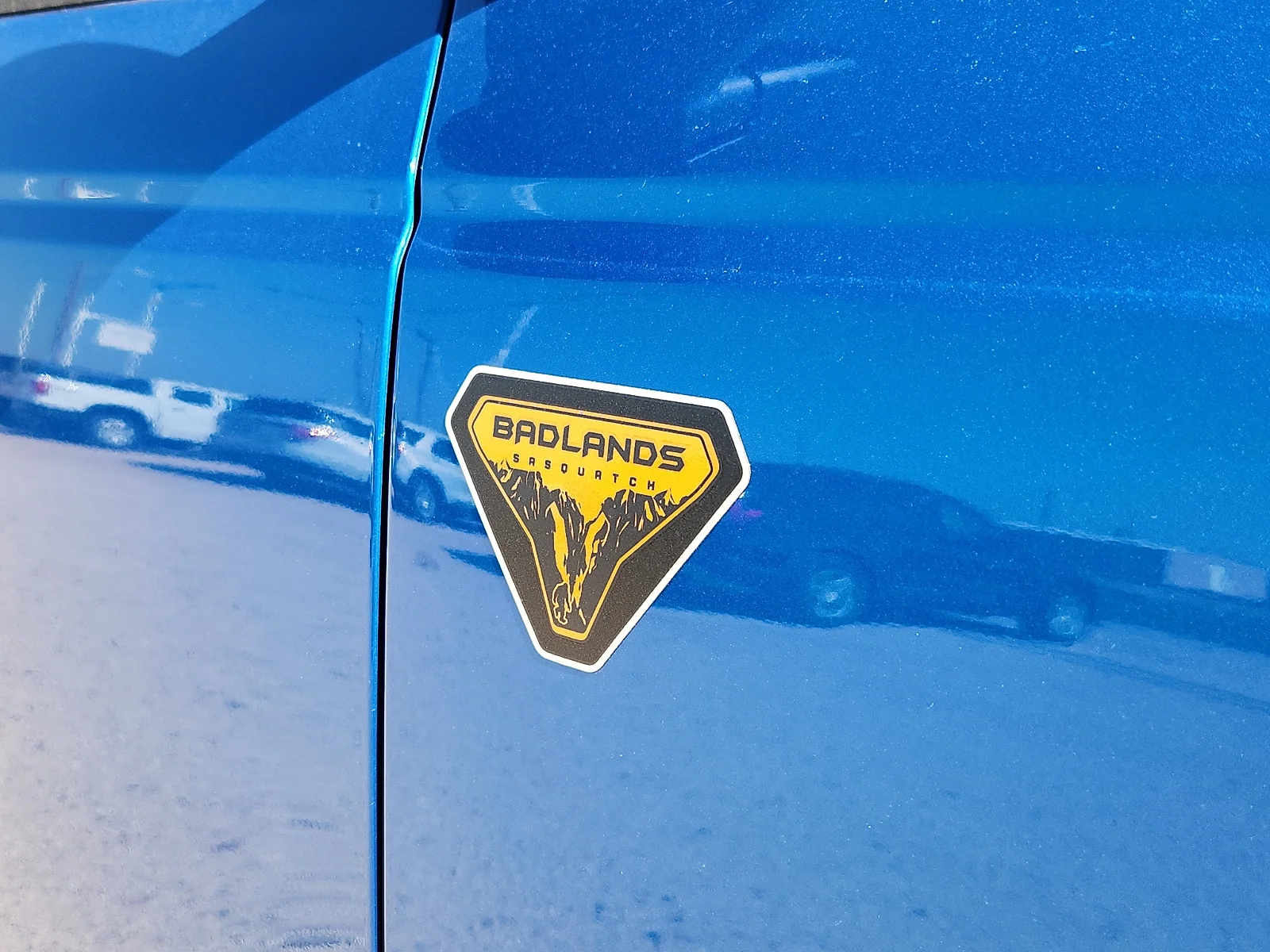 New 2026 Velocity Blue Metallic Ford Badlands® image 10