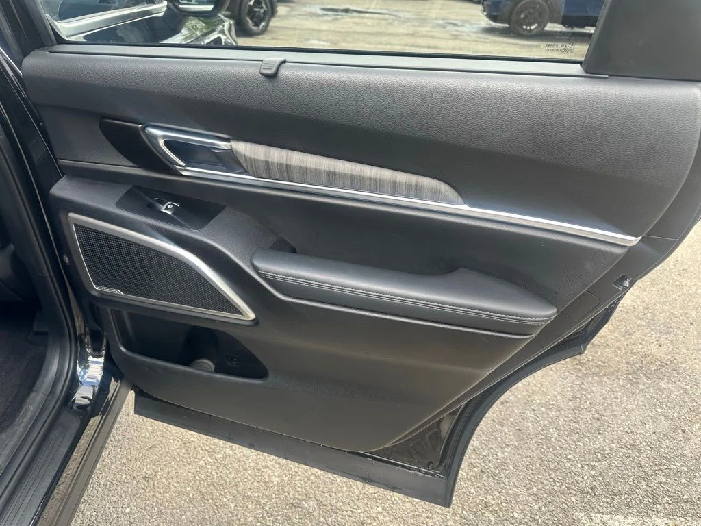Used 2024 Black Kia EX image 29