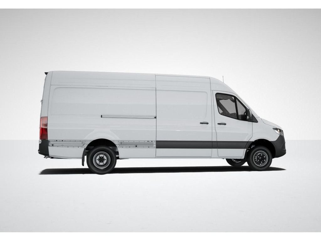 New 2026  Mercedes-Benz Cargo 170 WB image 17