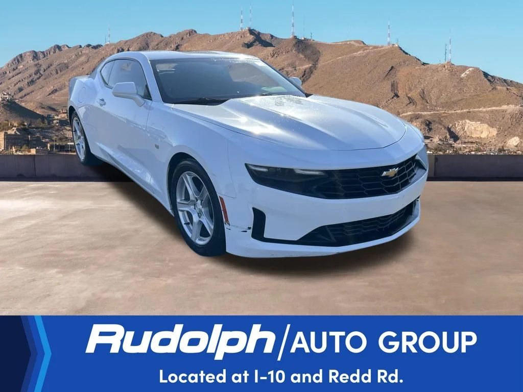 Used 2022 White Chevrolet 1LT image 7