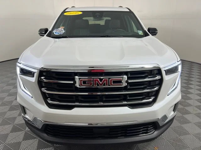 Certified Used 2024 White Frost GMC Elevation image 2