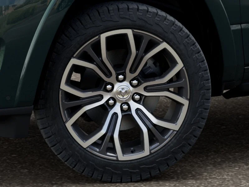 New 2026 Serrano-Green Metallic Exterior Paint RAM Tungsten image 4