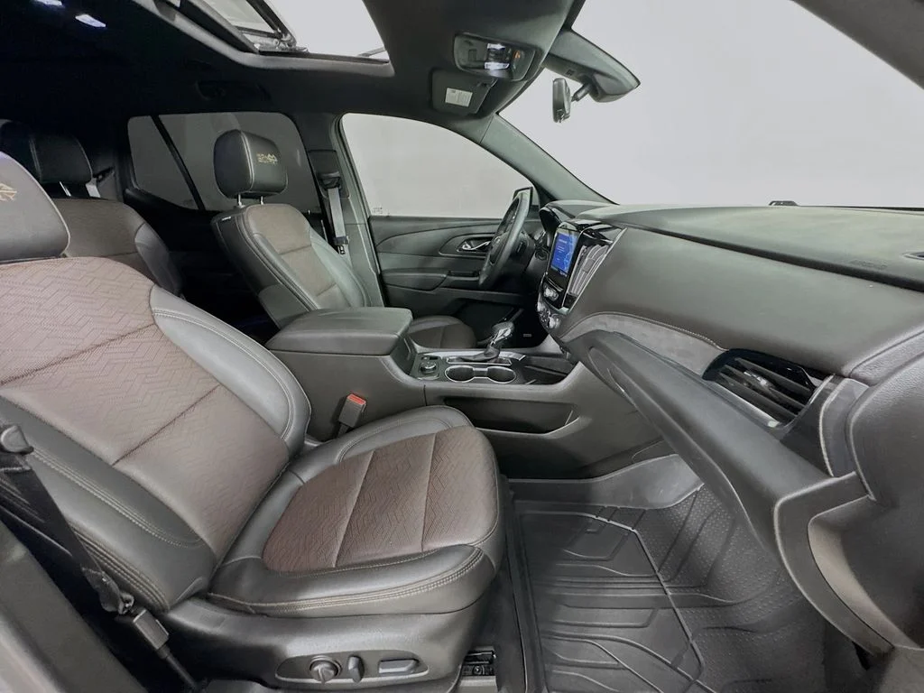 2023 Chevrolet Traverse High Country - Photo 38