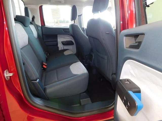 New 2026 Ruby Red Metallic Tinted Clearcoat Ford XLT image 56