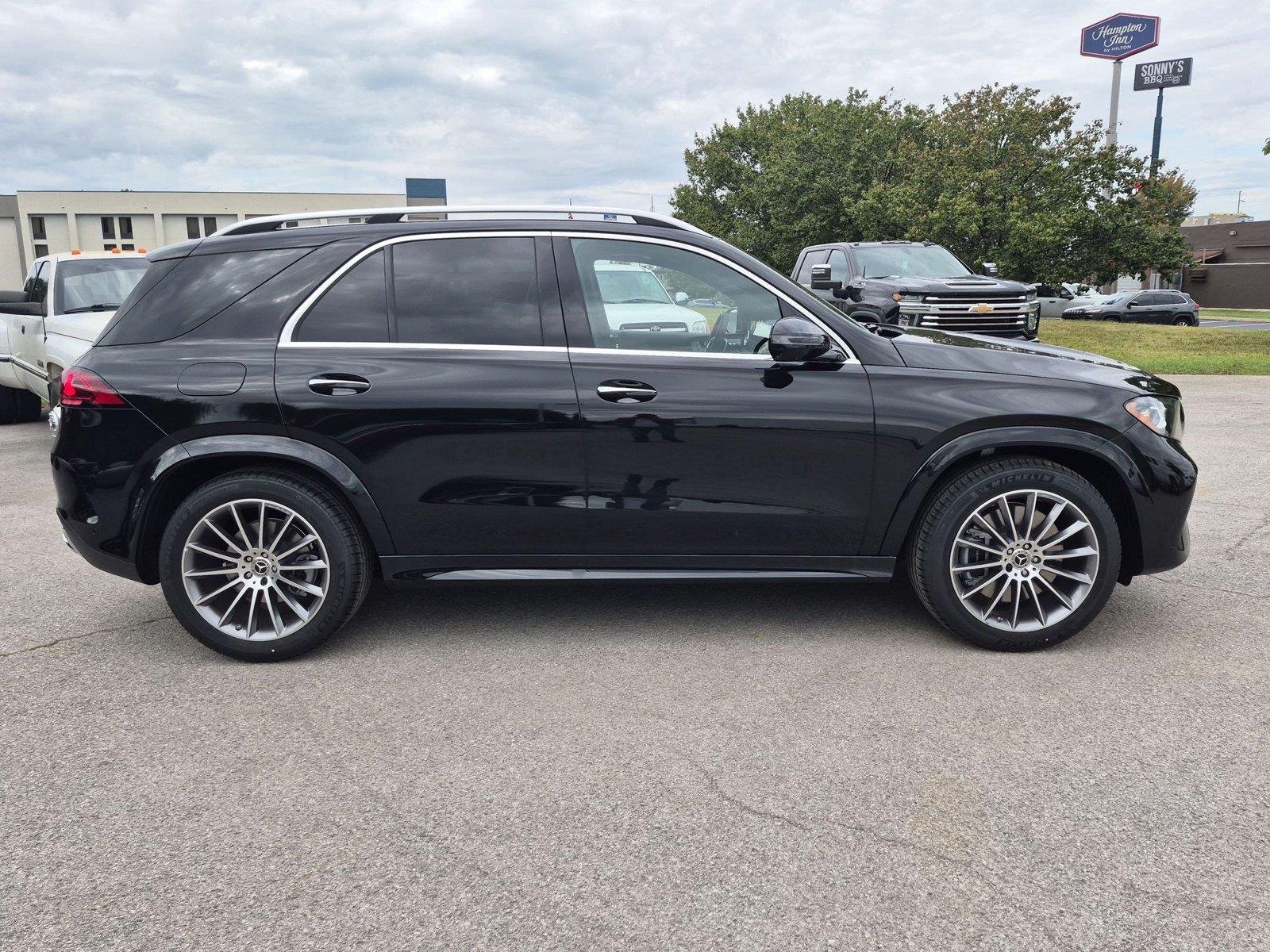 New 2027 Obsidian Black Metallic Mercedes-Benz GLE 450 image 6