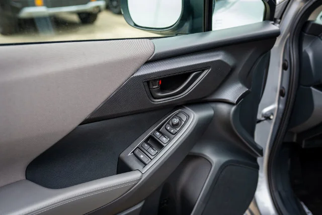 New 2026 Ice Silver Metallic Subaru Premium image 31