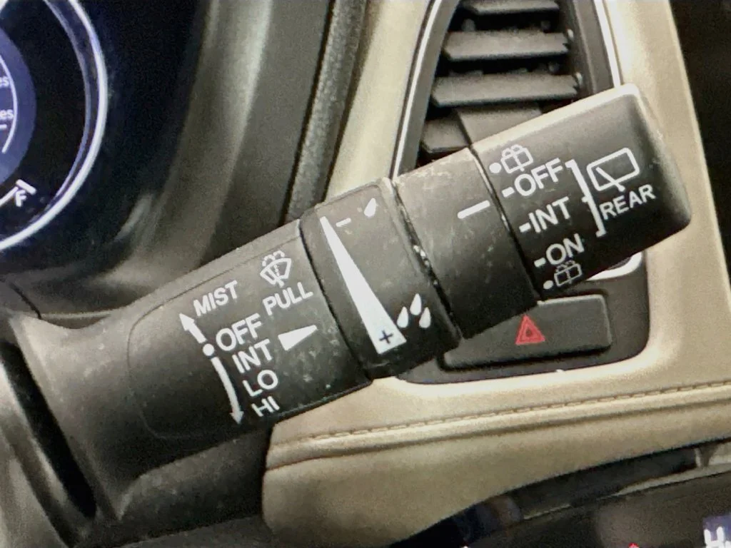 Used 2016 Silver Honda EX image 13