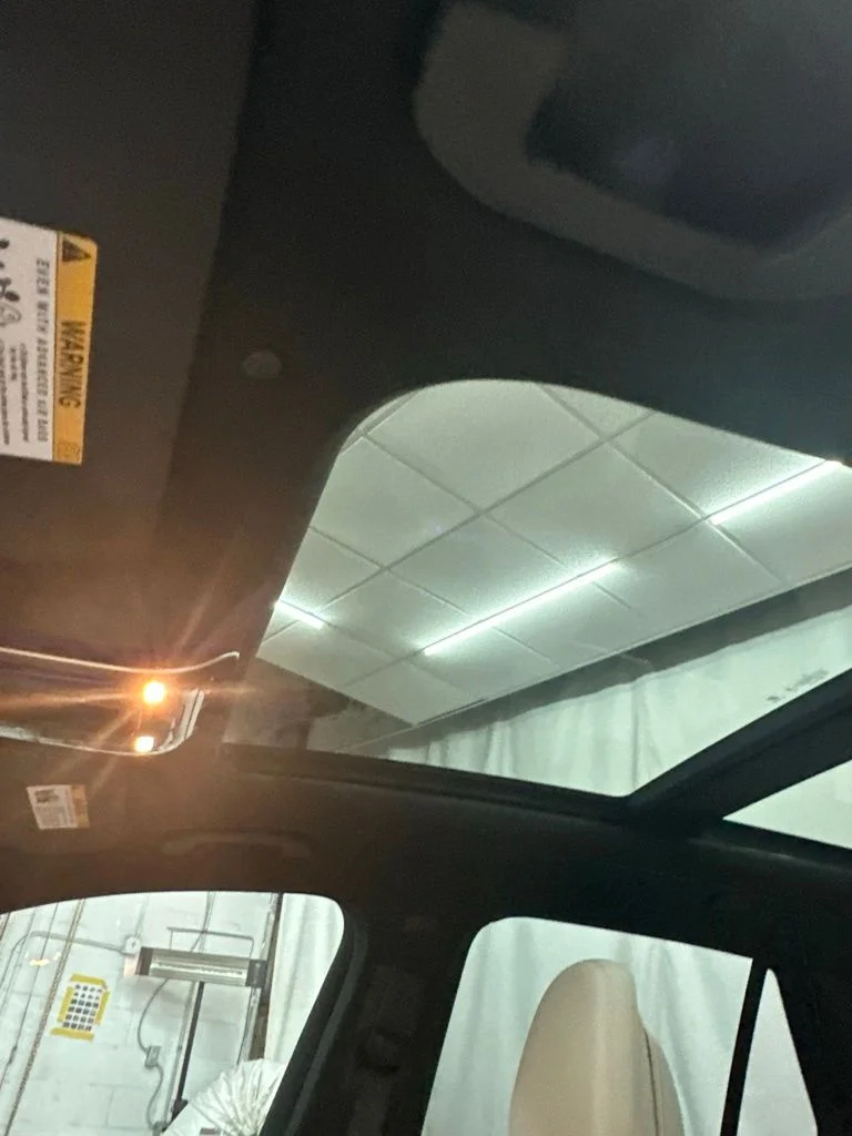 New 2027 Gray Mercedes-Benz GLC 300 image 21