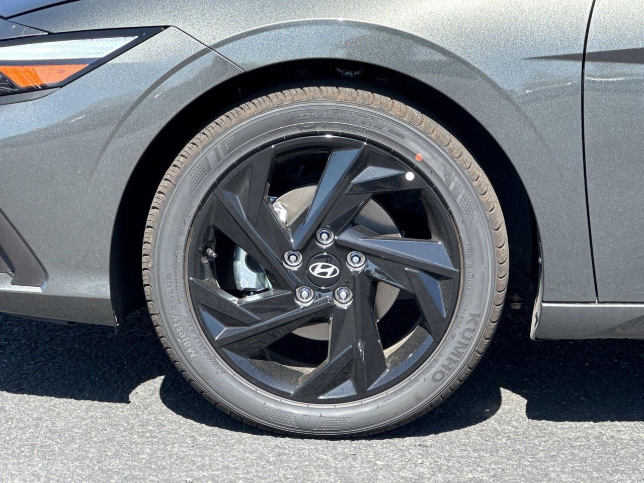 New 2026 Gray Hyundai SEL Sport Plus image 23