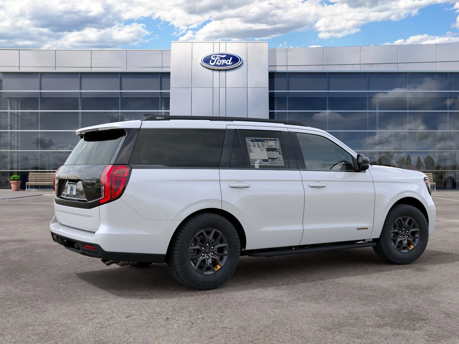 New 2027 Star White Metallic Tri-Coat Ford Tremor image 31