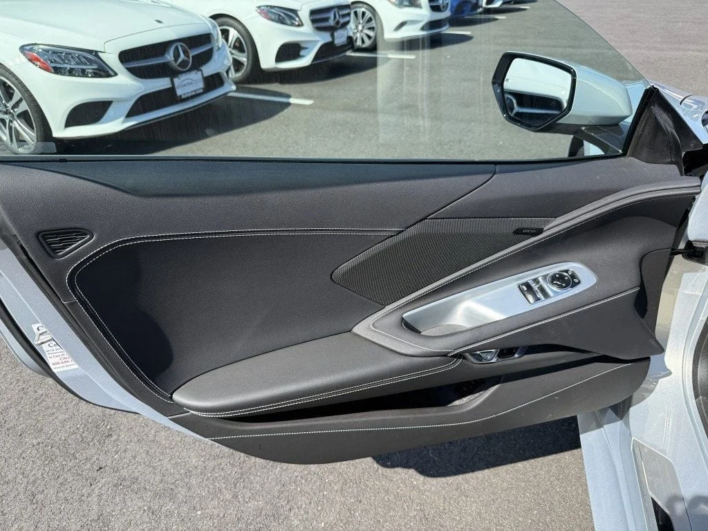 Used 2024 Silver Flare Metallic Chevrolet 2dr Stingray Coupe w/1LT & 20-Spoke Black Wheels image 9