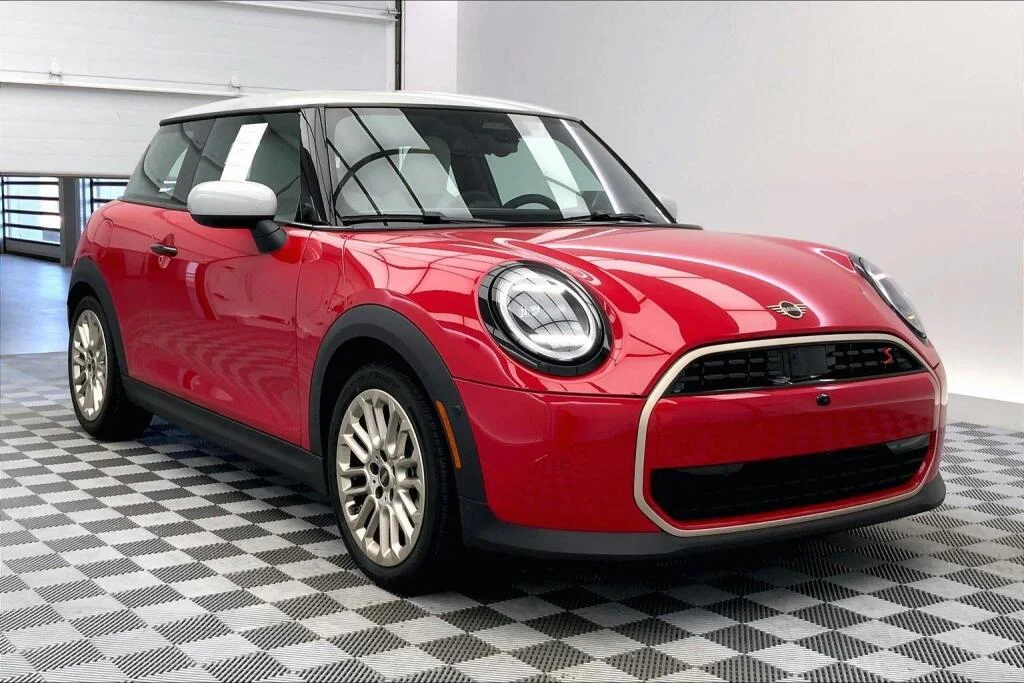 2025 MINI Hardtop 2 Door S - Photo 29