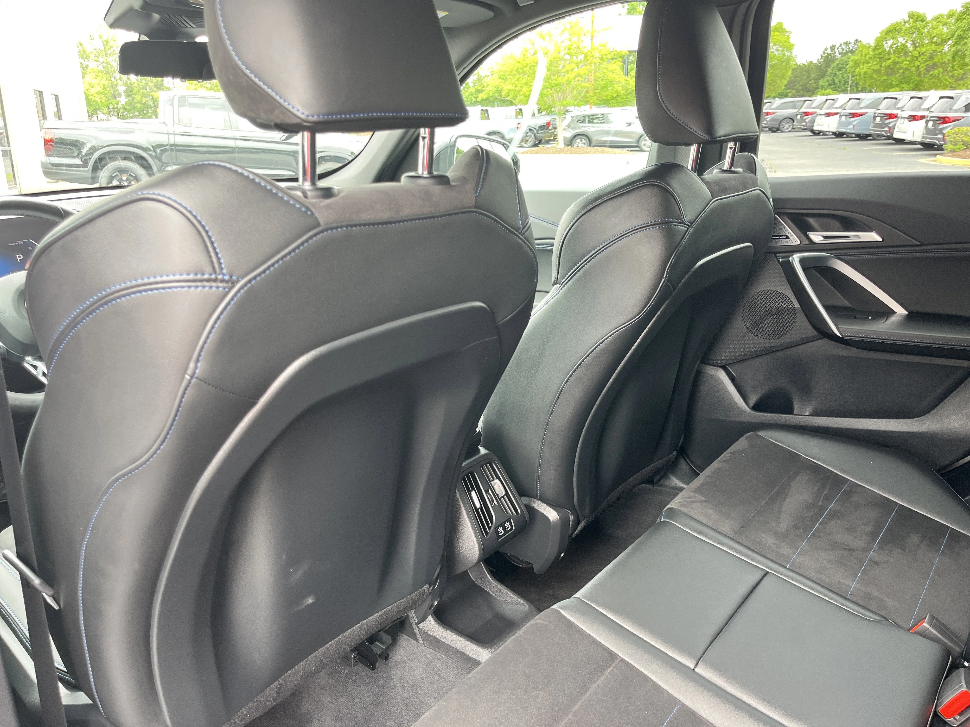 2025 BMW X1 28i - Photo 20