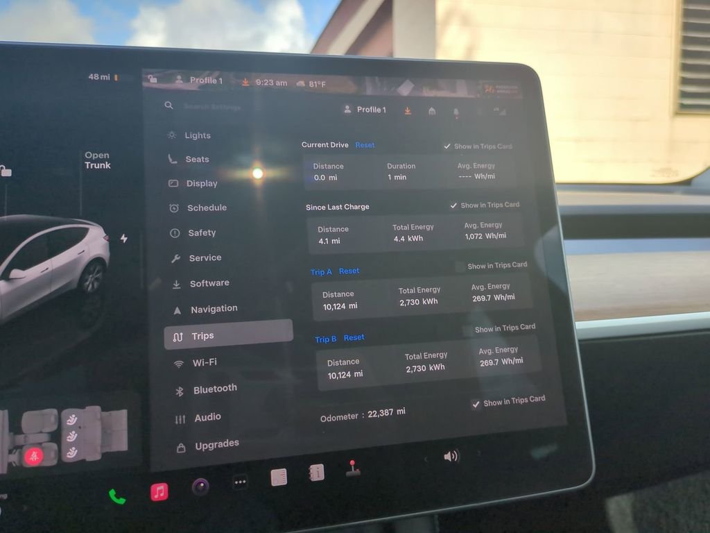 2024 Tesla Model Y Long Range - Photo 34