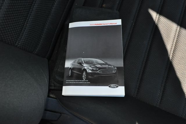 Used 2020 Black Ford SE image 22