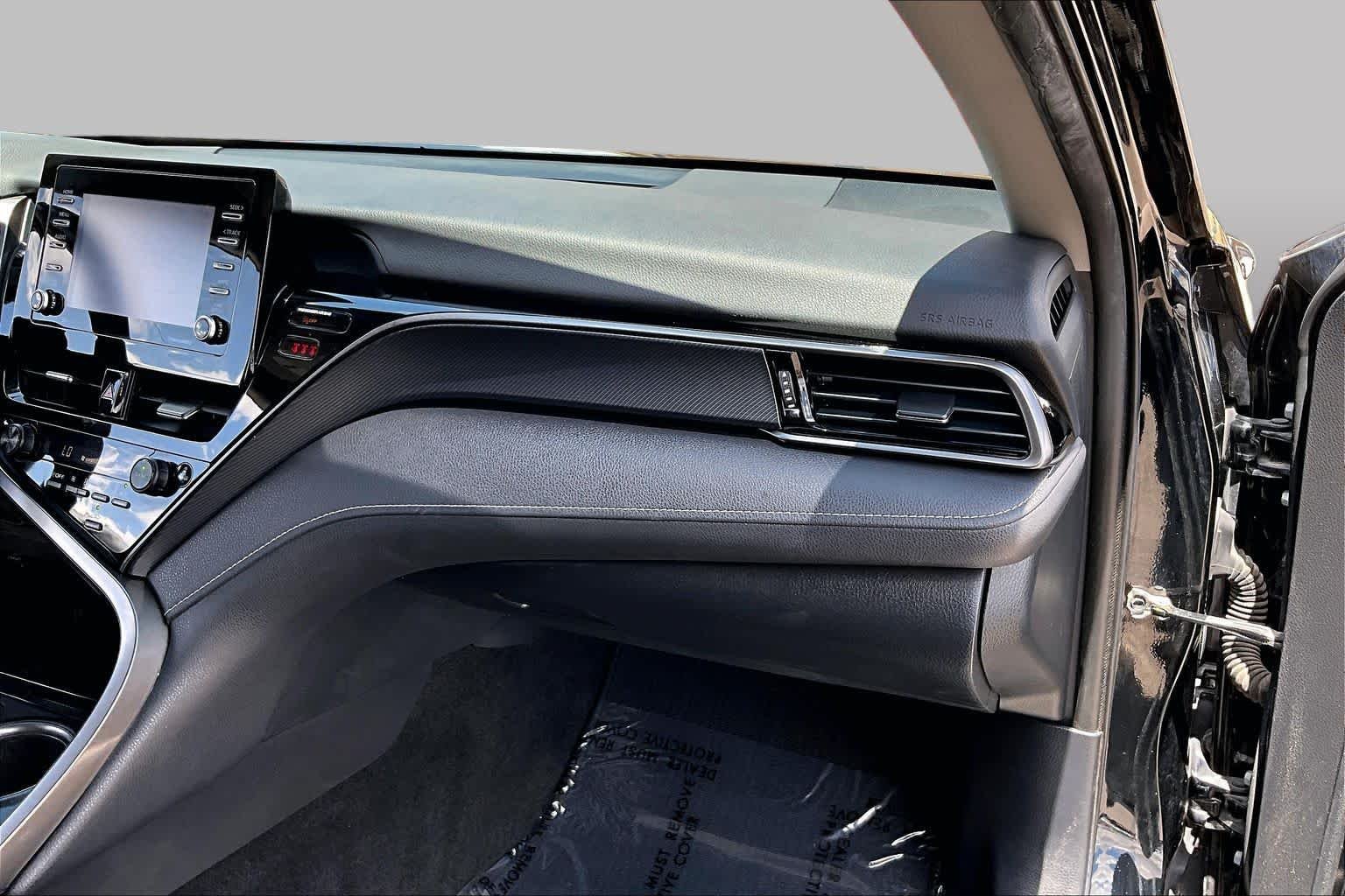 Used 2022 Midnight Black Metallic Toyota SE image 17