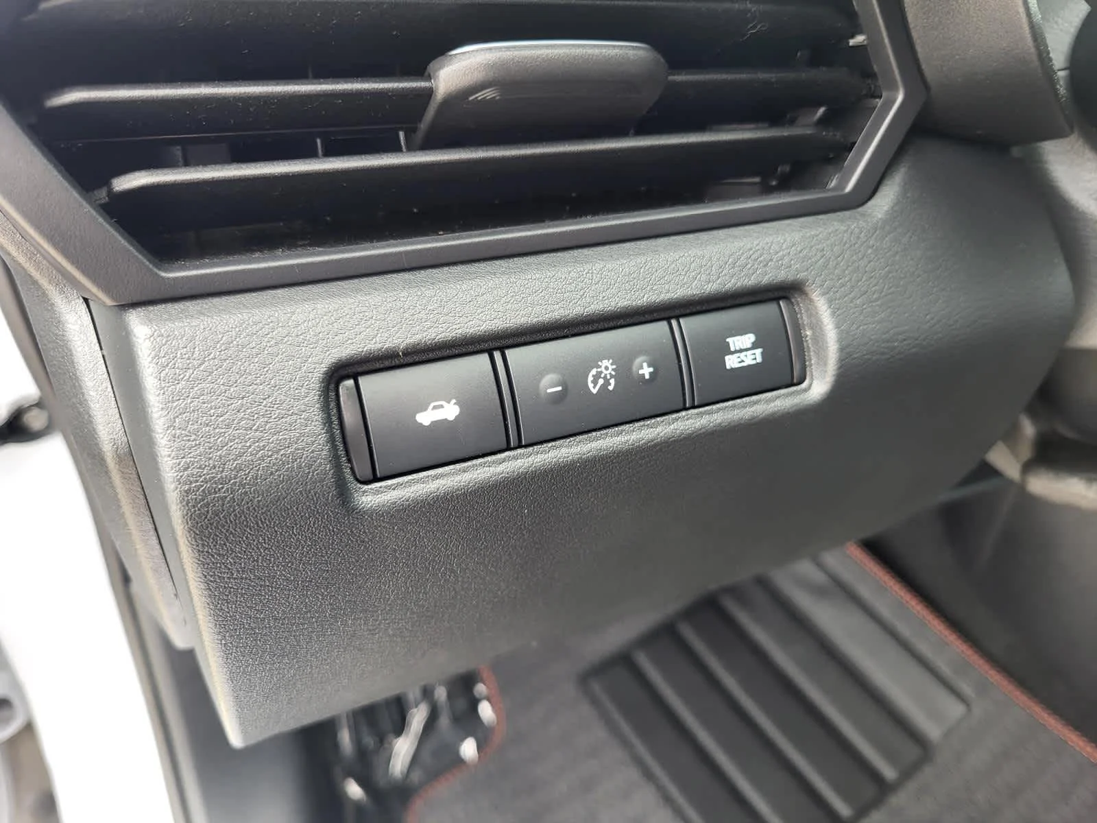 Used 2024 Gray Sky Pearl Nissan 2.5 SR image 17
