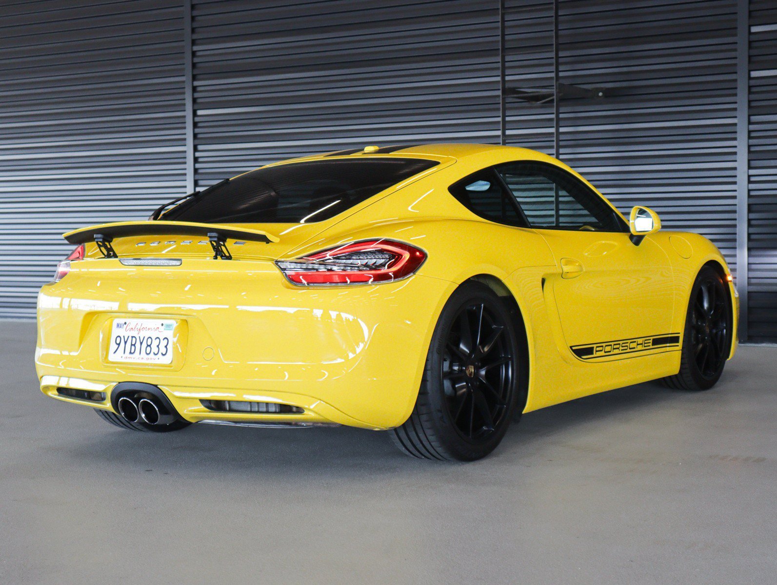 Used 2016 Racing Yellow Porsche  image 9