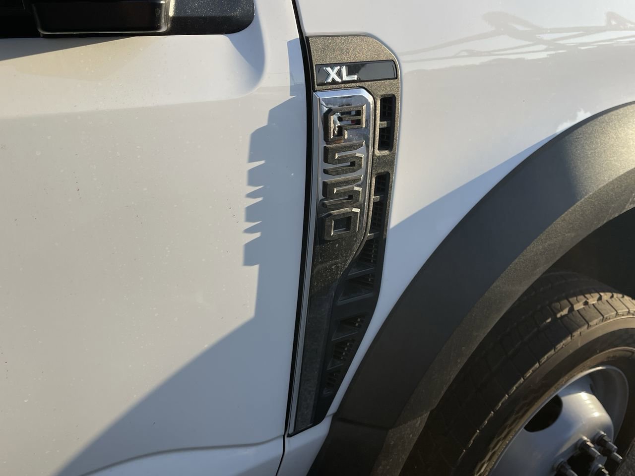 New 2026 Oxford White Ford XL image 6