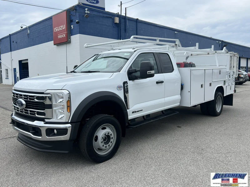New 2026 Oxford White Ford F-550® XL image 1