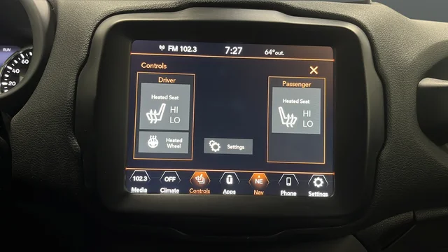 Used 2022 Slate Blue Jeep Latitude image 29