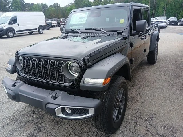 New 2026 Black Clear-Coat Exterior Paint Jeep Sport S image 9