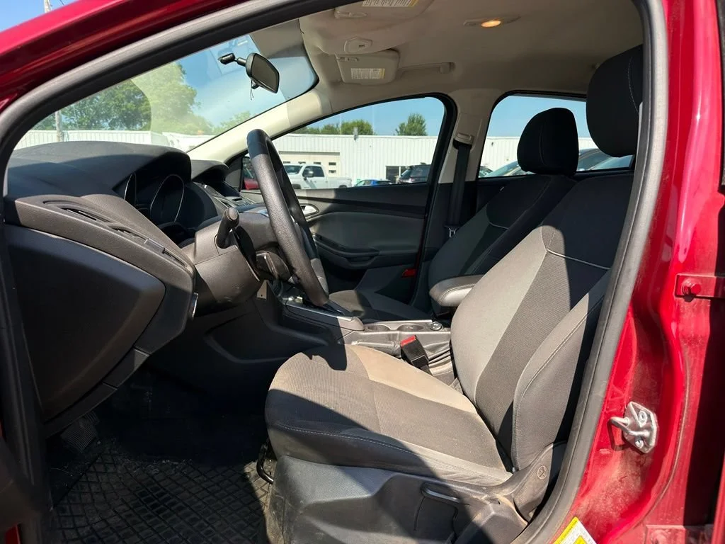Used 2014 Ford Focus SE with VIN 1FADP3K25EL438490 for sale in Wellington, OH