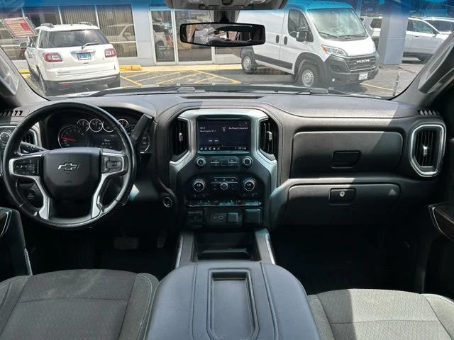 Used 2019  Chevrolet LT Trail Boss image 20