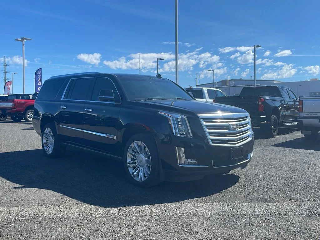 2015 Cadillac Escalade ESV AWD Platinum's photo