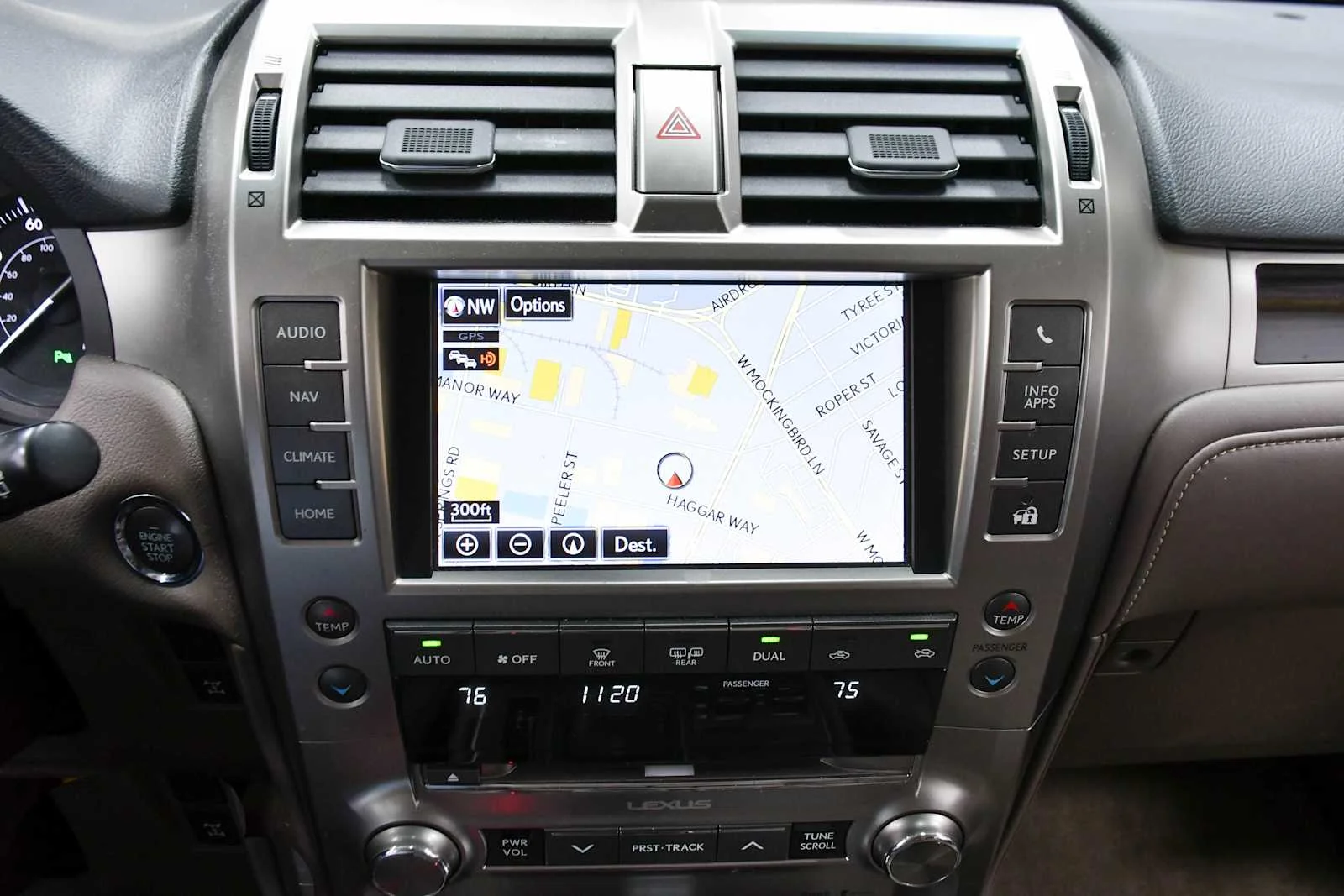 Used 2018 Starfire Pearl Lexus  image 20