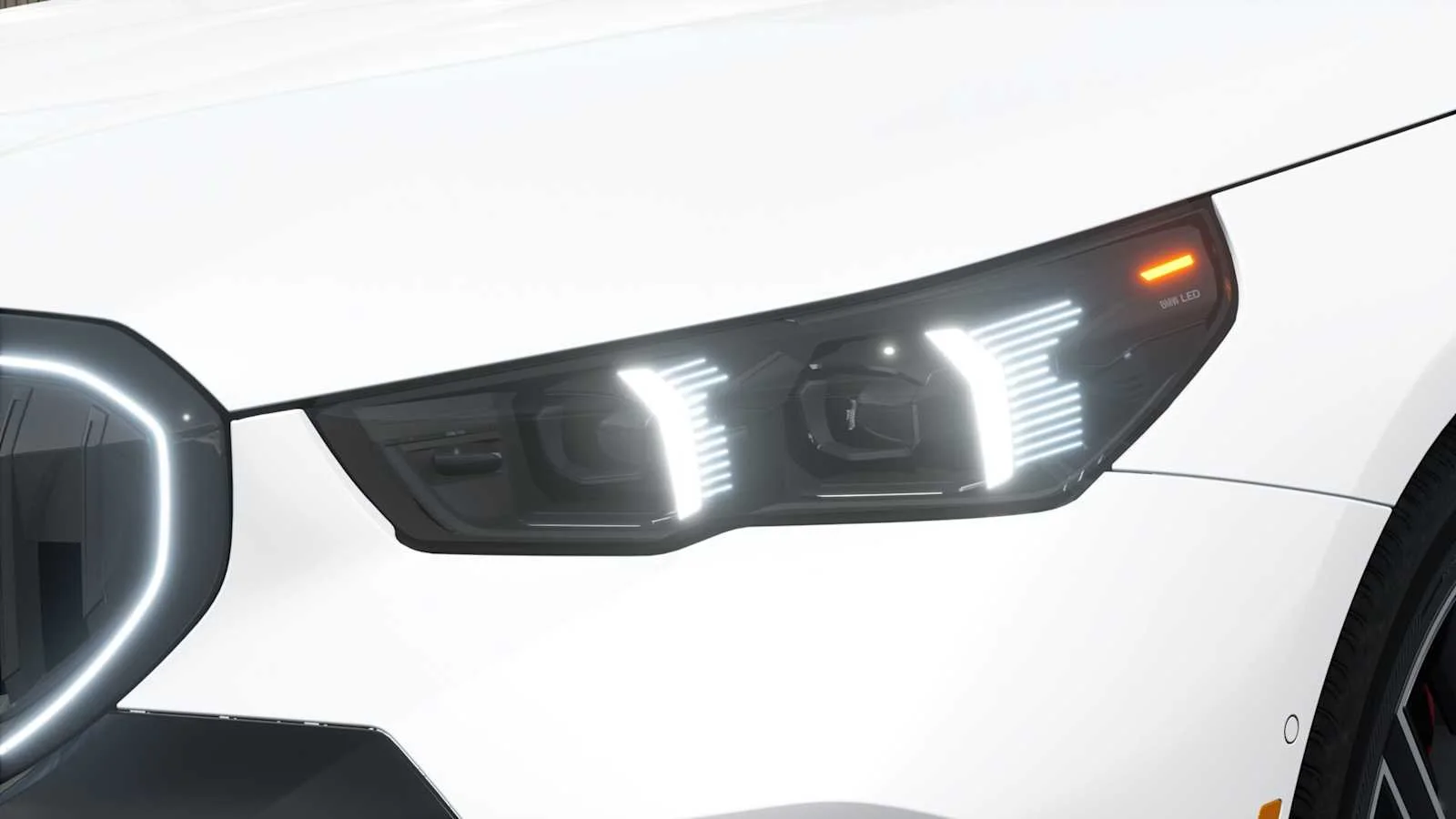 New 2026 Mineral White Metallic BMW 530i image 6