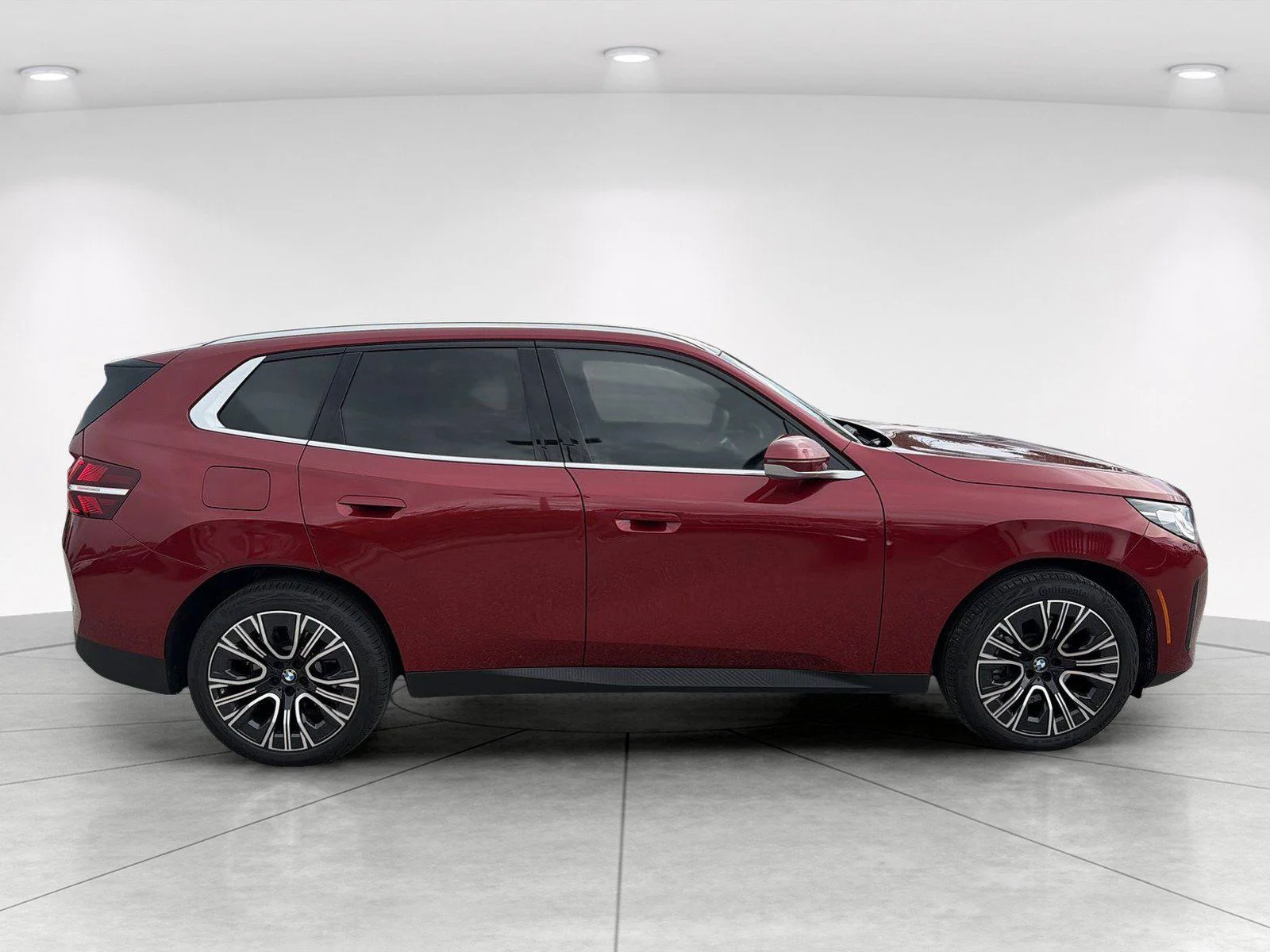 New 2026 Vegas Red Metallic BMW 30 xDrive image 2