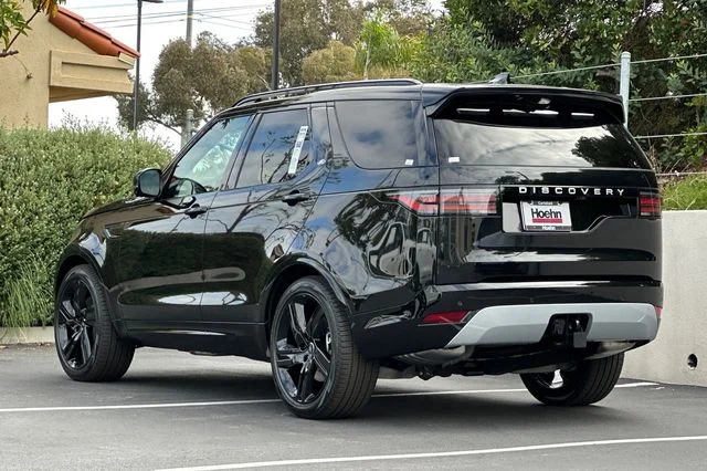 New 2026 Santorini Black Land Rover  image 3