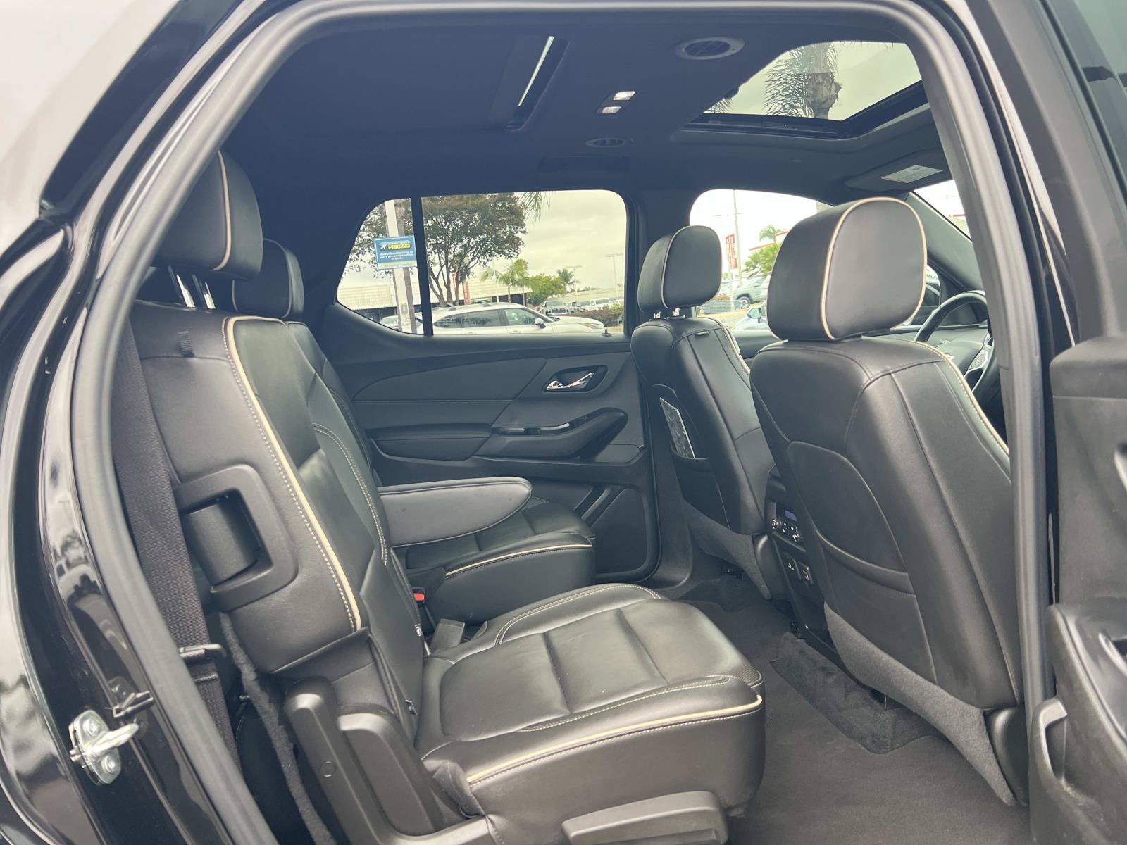 2023 Chevrolet Traverse Premier - Photo 31