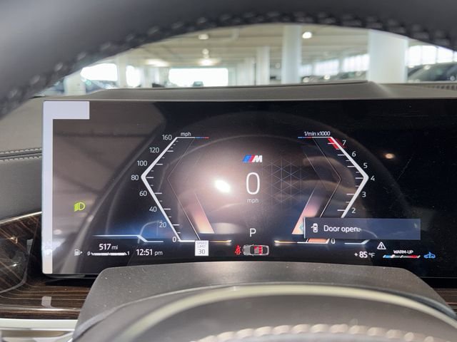 New 2027 Mineral White Metallic BMW xDrive40i image 17