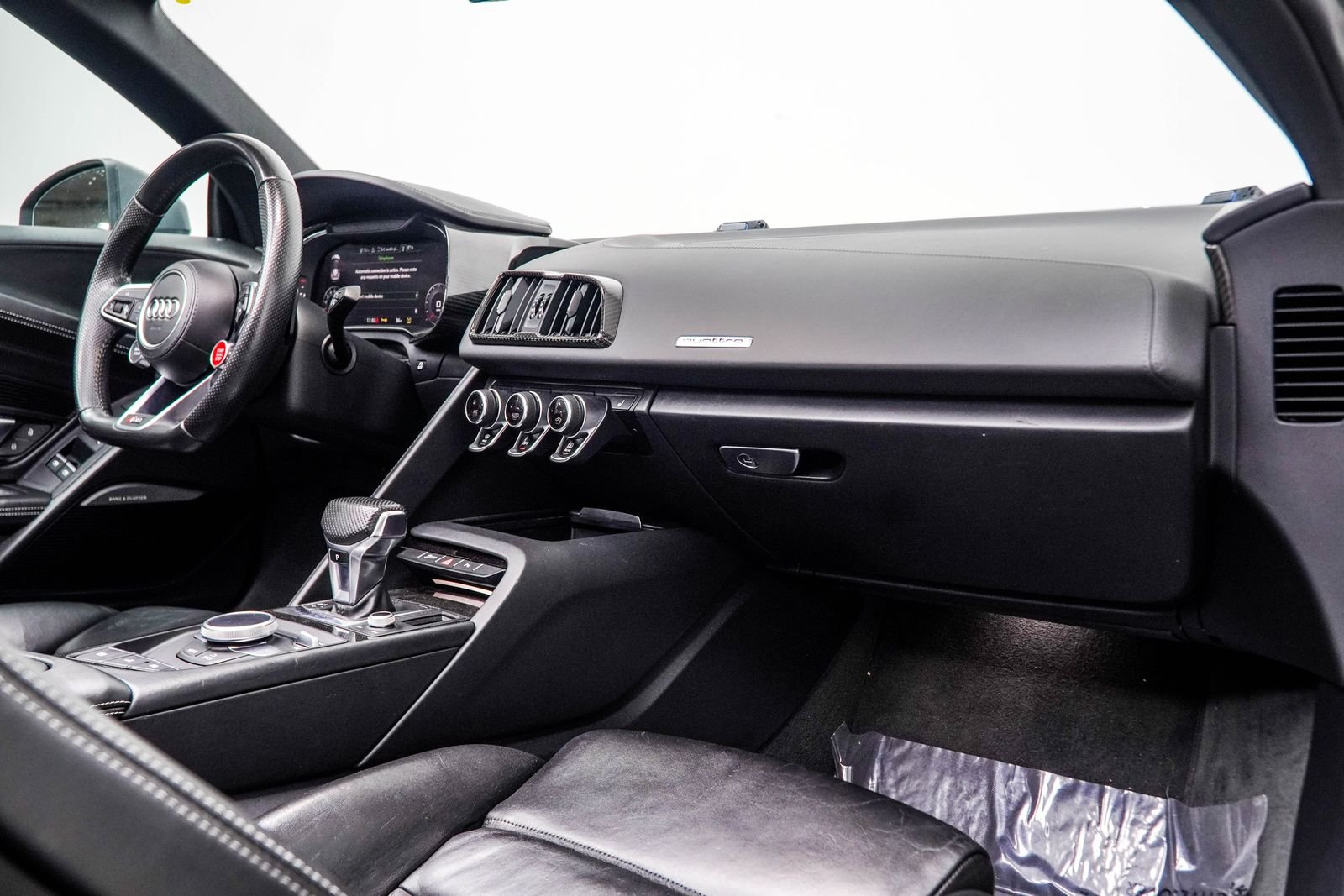 Used 2017 Green Audi 5.2 image 25