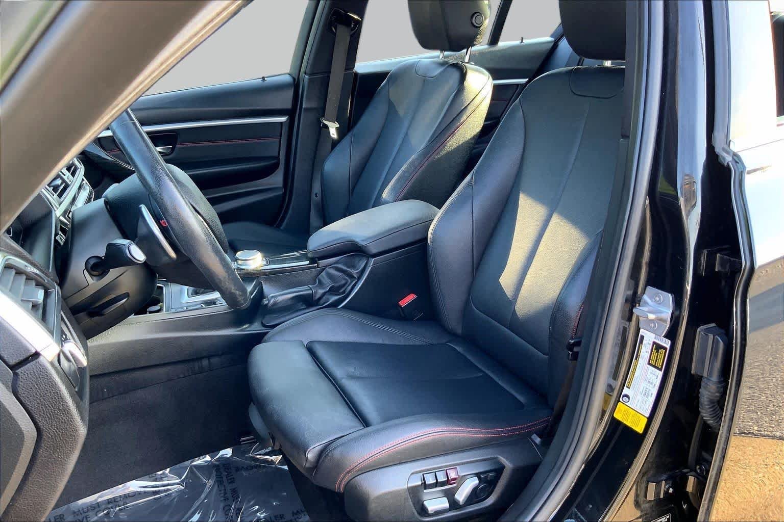 Used 2018 BLACK BMW 330i image 7