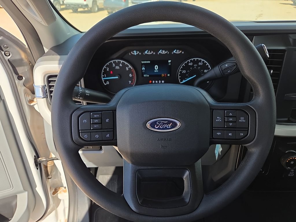 New 2026 Oxford White Ford F-350® XL image 21