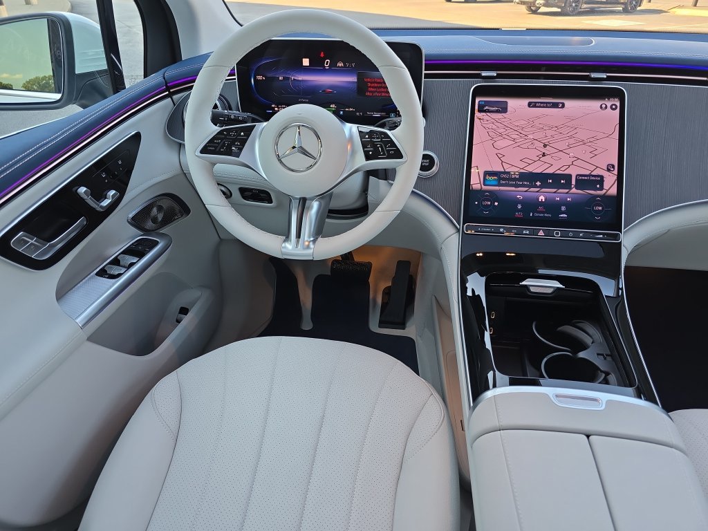 New 2027 Polar White Mercedes-Benz 320+ SUV image 13