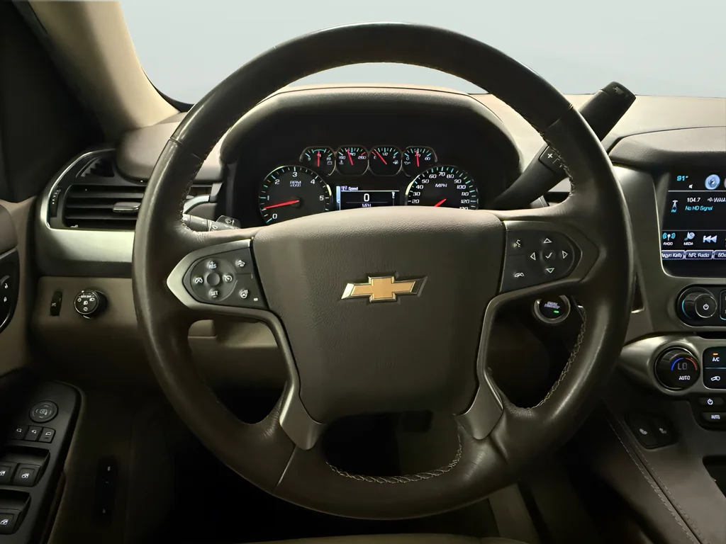 Used 2018 White Chevrolet LT image 27