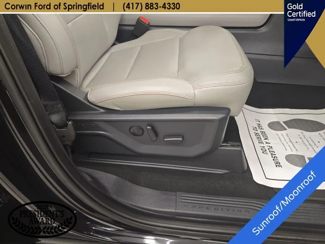 Certified Used 2025 Agate Black Metallic Ford Active image 11