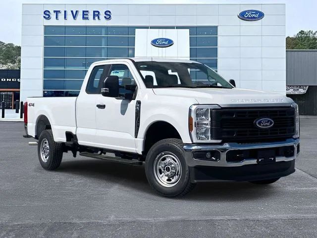 2026 Ford F-250 XL 4x4 SuperCab 8' Box's photo