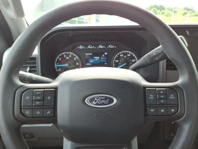 Used 2024 White Ford XL image 25