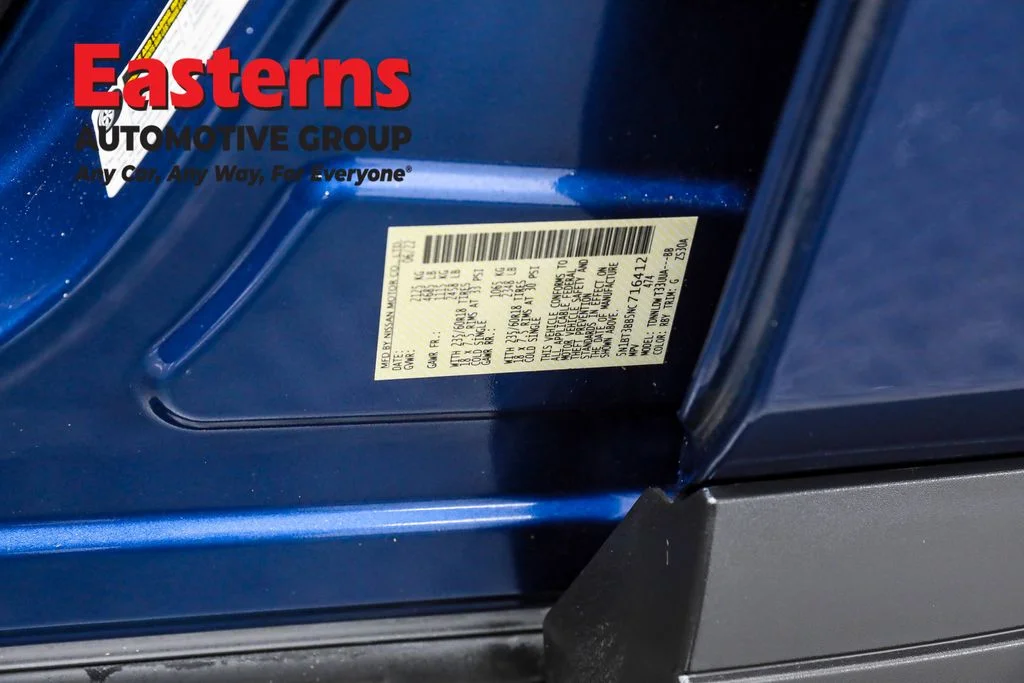 Used 2022 Blue Nissan SV image 34