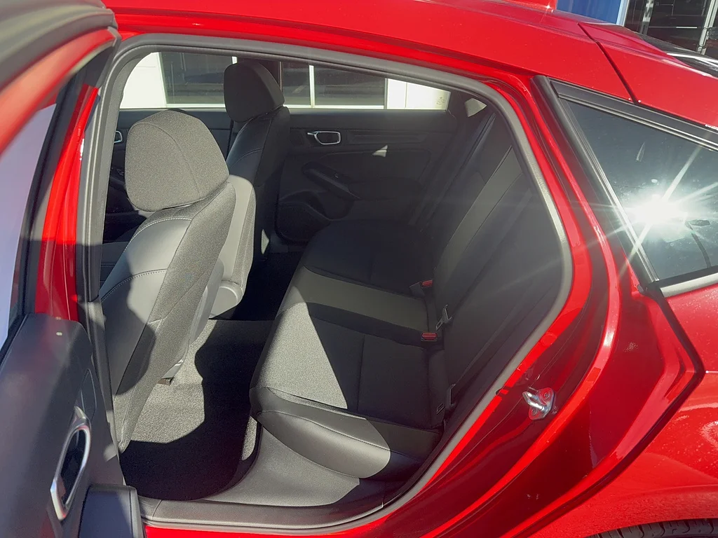 2027 Honda Civic Hatchback Sport, photo 11 of 12