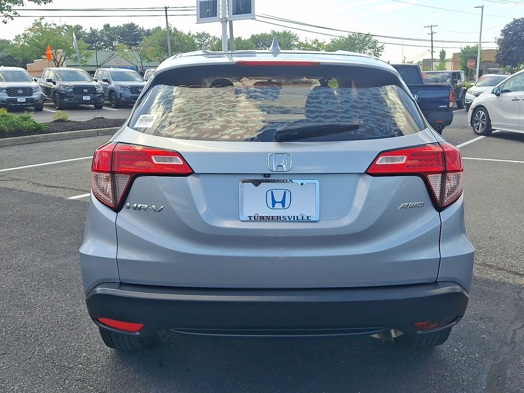 2017 Honda HR-V LX - Photo 5