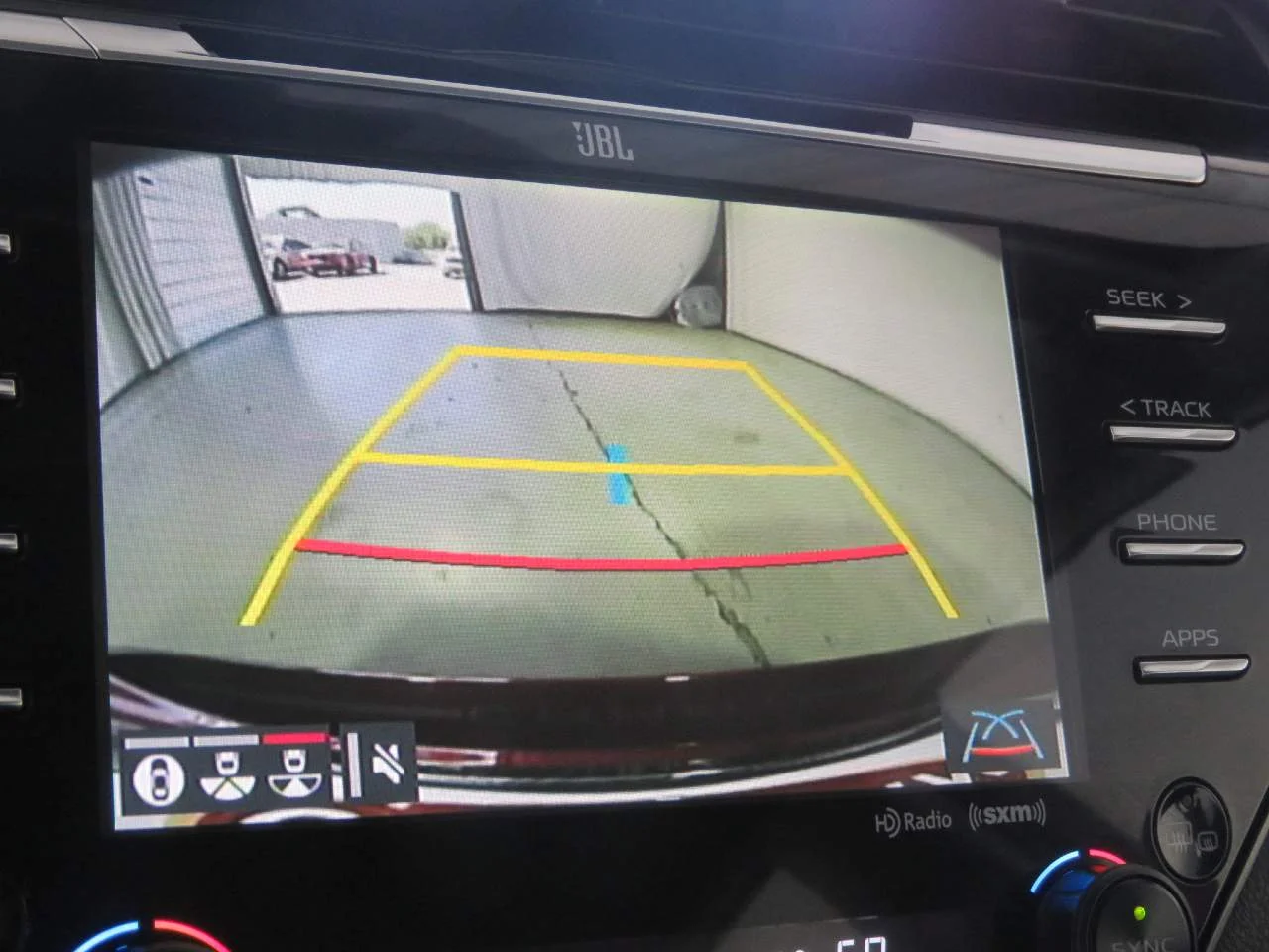 Used 2020 Ruby Flare Pearl Toyota XLE image 13