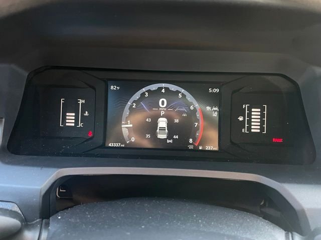 Used 2024 White Toyota SR5 image 9